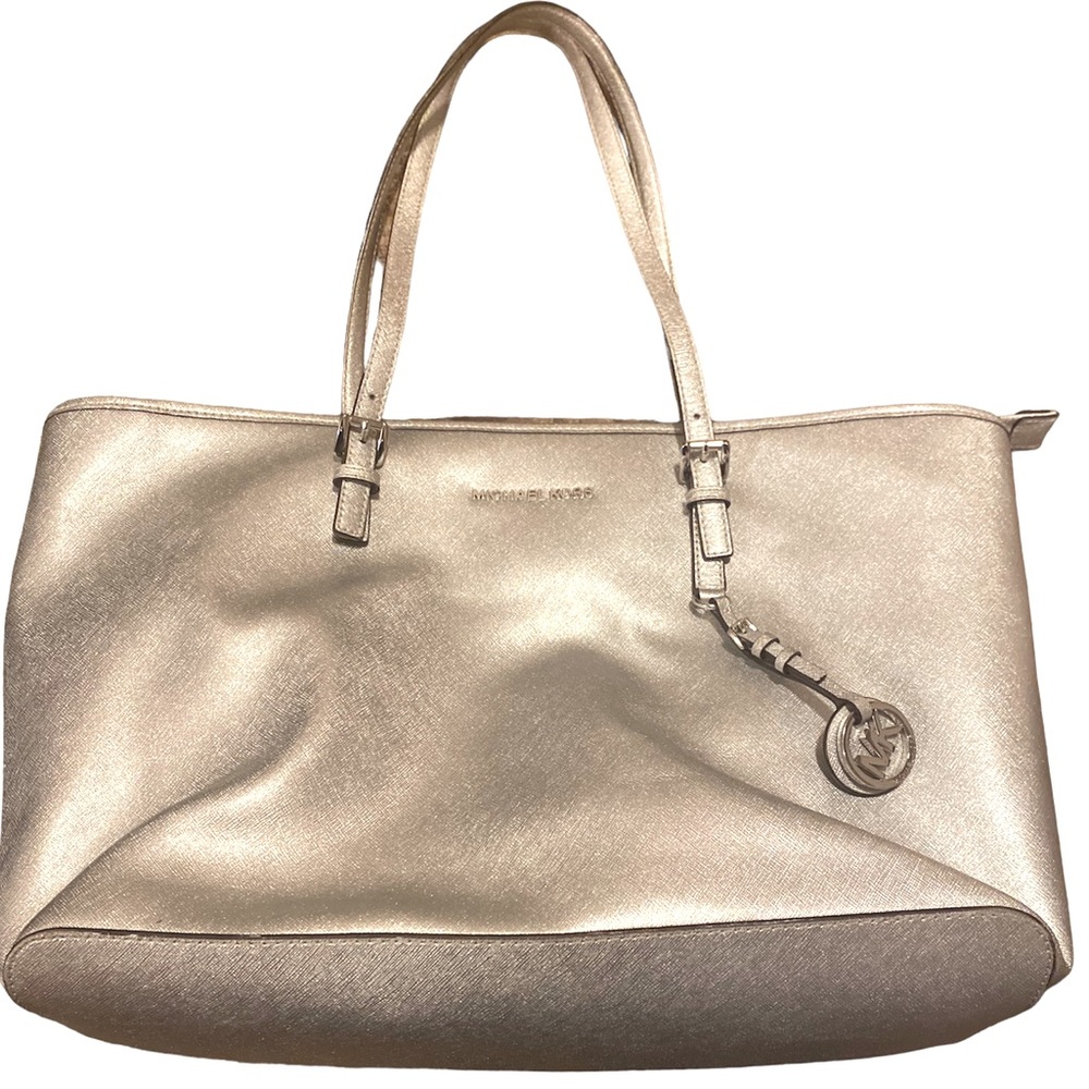 Michael Kors~Michael by Michael Kors Metallic Silver Leather Jet Set Traveler XL